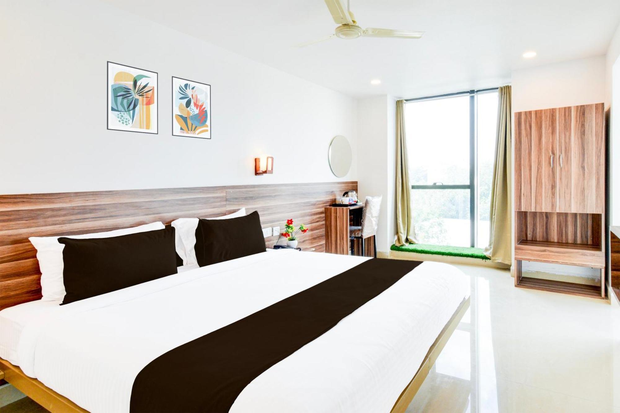 Super Hotel Srh Luxury Rooms Near Rail Nilayam, Ncl. Hyderabad Exterior photo